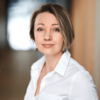 Iryna-kontakt-web