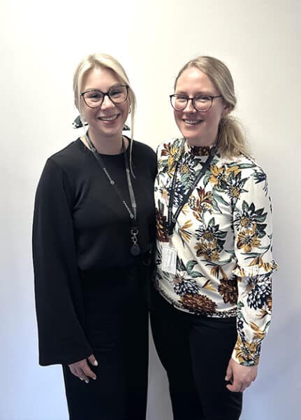 Anna Marchen Søndergaard Bacher sammen med en kollega under Systematic Day hos Conscensia i Warszawa.